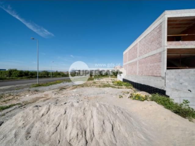 Lote para construção em Maximinos com 333m2