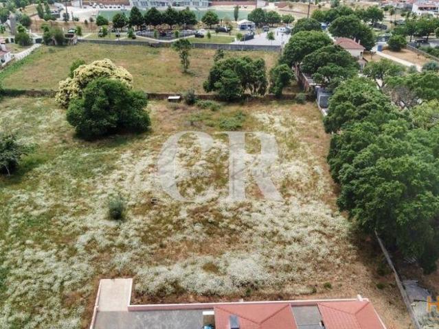 Lote para construção em Figueiró dos Vinhos | 26083789061