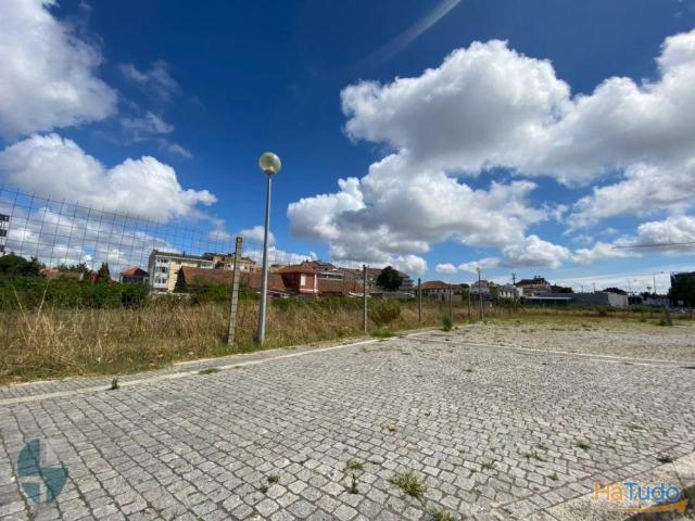 Lote para Prédio à Venda em Pedrouços Maia | 26083625163