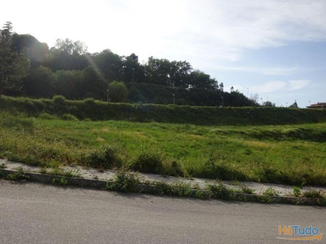 LOTE P/CONSTRUÇÃO ? 695 m2 ? OLIVEIRA DE FRADES | 26083342693