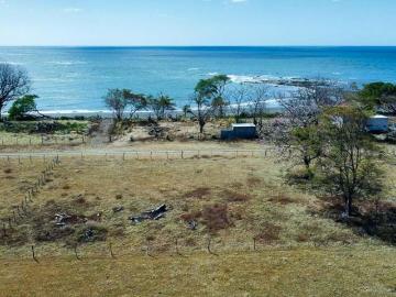 Lote Plano En Playa Cambutal En Creciente Vecindario