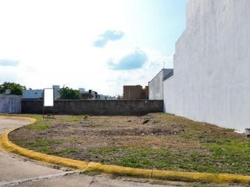 Lote Residencial en Venta Real Campestre C3 Lte 30 Mza 1 F 275