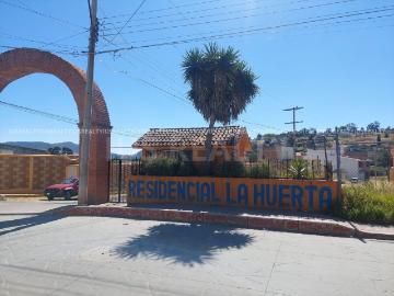 Lote residencial la huerta en san felipe del progreso. Mexico