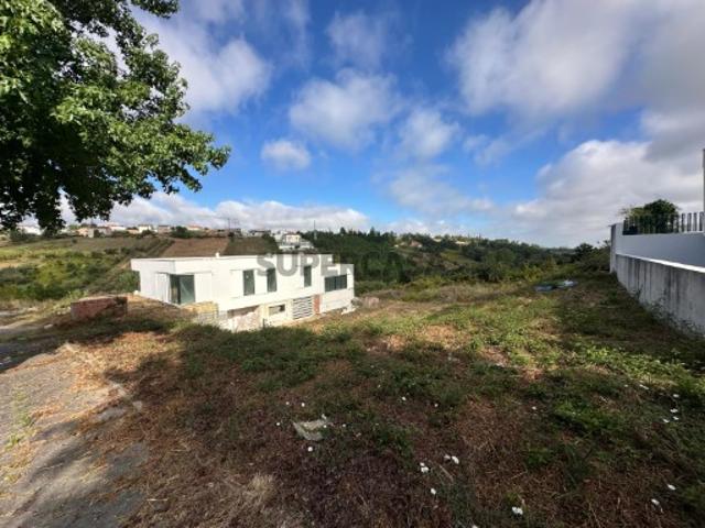 Lote Terreno para Construção Leiria