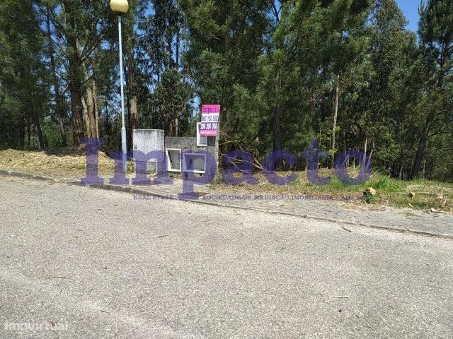 Lote terreno para construo de moradia unifamiliar em Cesar, Olivei