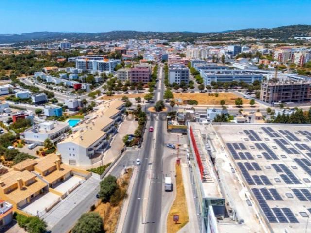 Lote Urbano em Betunes, Loulé Elevado Potencial de Construção