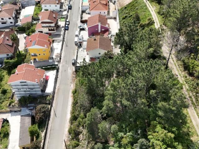 Lote Urbano no Centro da Venda do Pinheiro para Moradia com 2 Pisos e Garagem