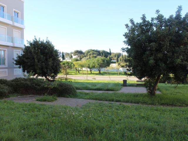 Lote Urbano para construção de espaço comercial, Lagos, Algarve