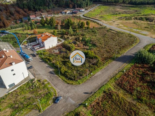 Lote Urbano para Construção em Rio de Loba, Viseu