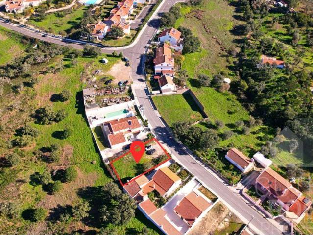 Lote urbano para construção em Santiago do Cacém | 26084059134