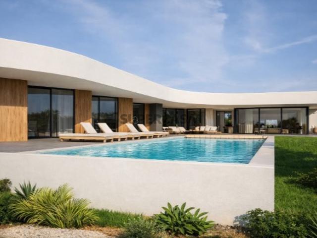 Lote 1714 m² com Projeto Aprovado na Urbanização Vila Alegre Fernão Ferro / Seixal