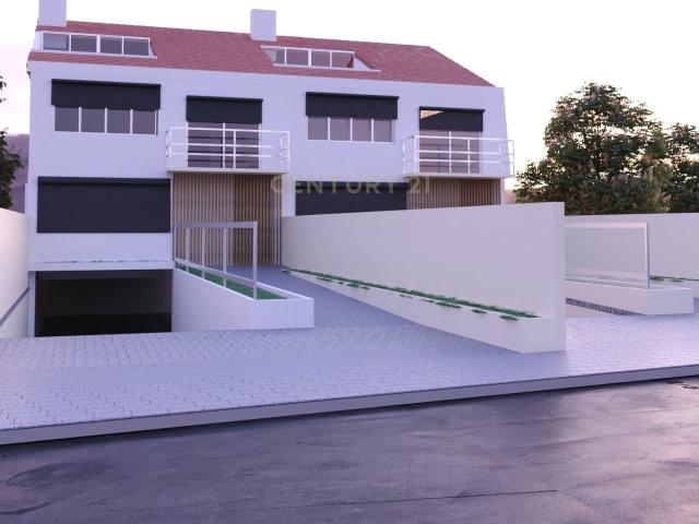 Lote 2 junto à Rua Oriental e A28, para construção de moradia