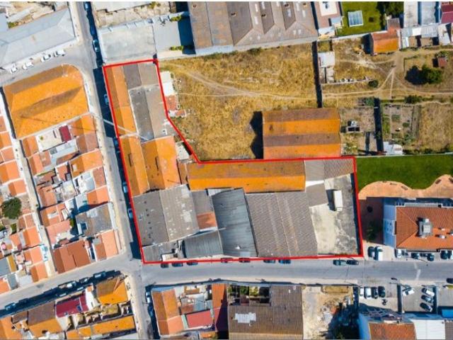 Loteamento Zona Central no Montijo 30 Fogos mais Espaço Comercial