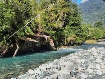 Lotes y terrenos cisnes | venta | se vende parcela 5000m y 10000m en patagonia chile: clp 50000. 00