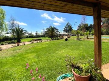 Lotes y Terrenos Pelarco | venta | Pelarco casa 594m2 construido, piscina 157128: clp 1600. 00