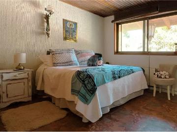 Lotes y Terrenos San Bernardo | venta | Recibimos ofertas! Gran parcela con 3 casas. CLP 1400000. 00