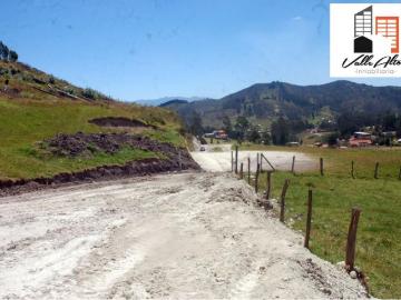 LOTES AMPLIOS Y FUNCIONALES EN TARQUI. Terreno en Venta en Cuenca Tarqui