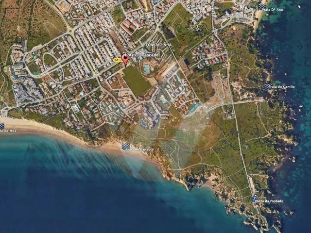 Lotes excepcionais para moradias de Requinte em zona exclusiva