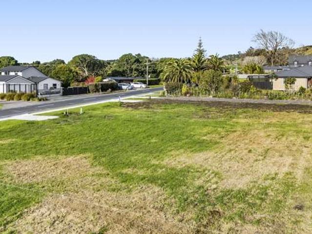 Lots 1 and 2 132 Wairau Road, Oakura, New Plymouth