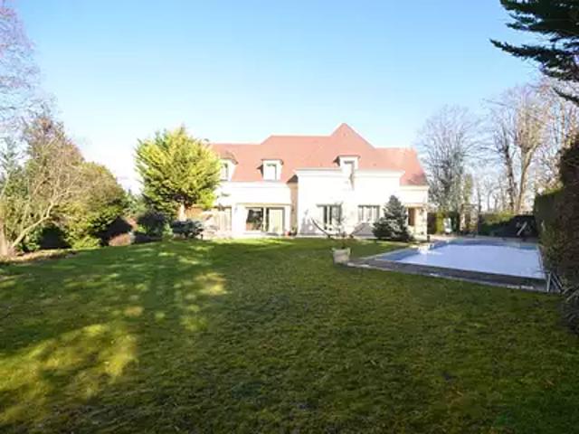 Louveciennes 78430 Achat / Vente maison 8 pièces t8 piscine