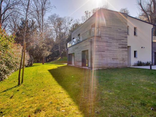 Louveciennes COTEAUX DE SEINE Maison à vendre 186.52m² 6 pièces Terrain de 3626m²