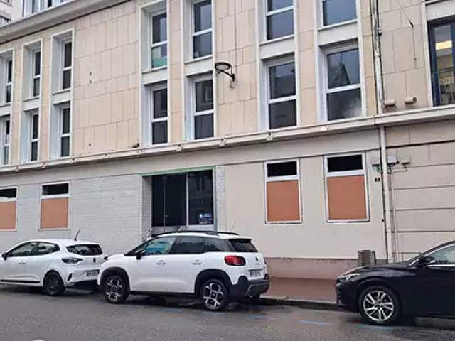 Louviers 27400 Location divers