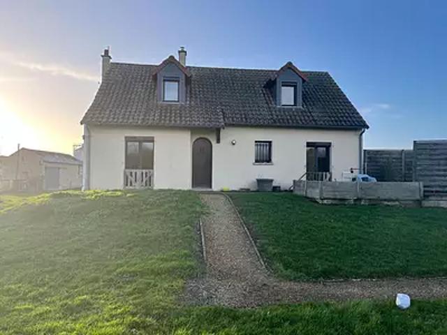 Loudun 86200 Achat / Vente maison 5 pièces t5 au dernier étage parking