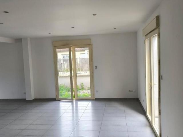 LOUÉ MAISON INDIVIDUELLE ROMILLY SUR SEINE