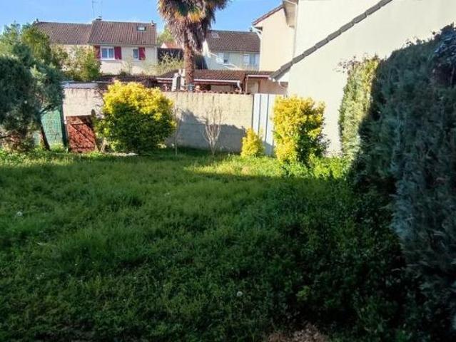 LOUE A CHALONS EN CHAMPAGNE
