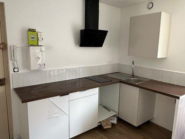 Loue appartement T2, entièrement rénové