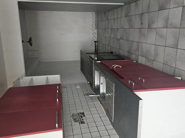 LOUE BEL APPARTEMENT LUMINEUX DE TYPE F4