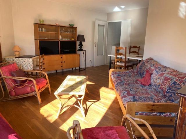 Loue chambre dans appartement de 75m2, Lyon 3