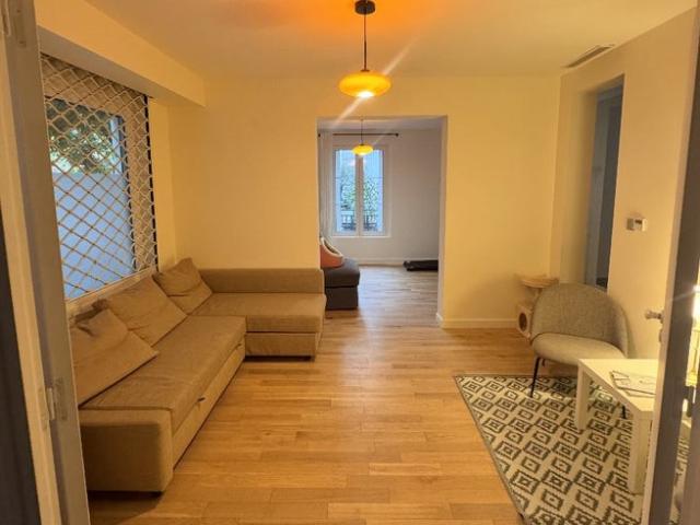Loue chambre en colocation dans maison Nanterre