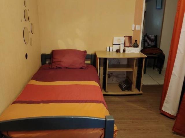 Loue chambre pour étudiant proche du tramway