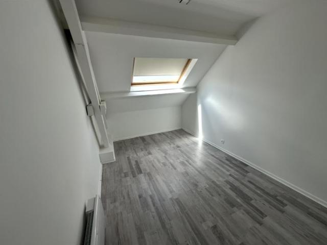 Loue lgt meublé 80m² 4 chambres entièrement rénové