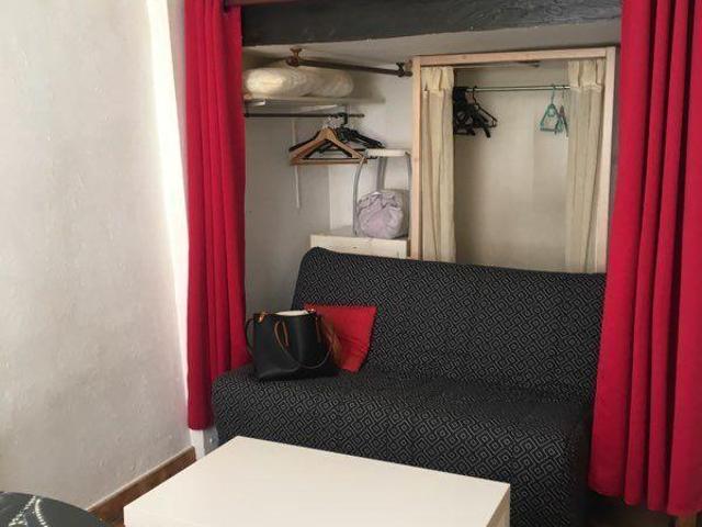 Loue studio 25m2 meublé équipé CV Aix en Provence