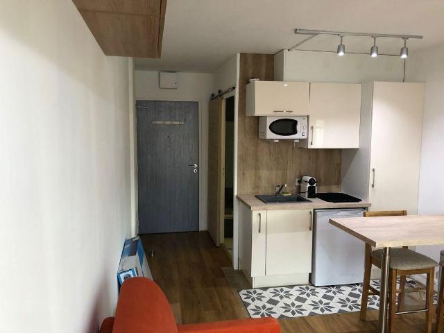 Loue studio meuble 19m2 lyon 7eme