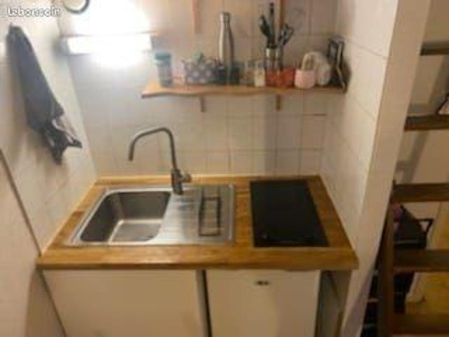 Loue studio meublé