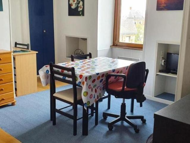 Loue STUDIO meublé en centre ville