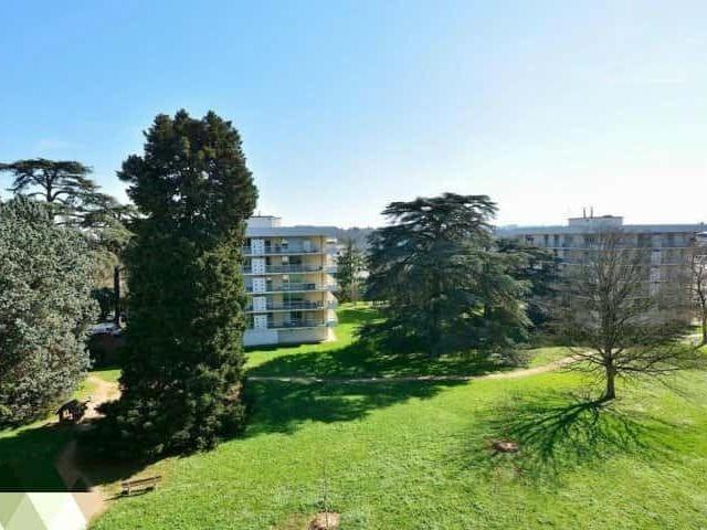 Loue T4 au calme Plateau de Saint Rambert 69009
