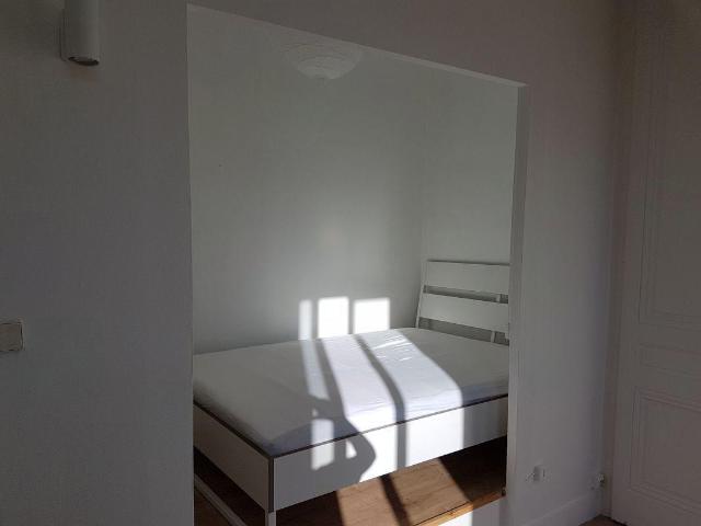 LOUE T1 meublé 31.5m2 LYON Confluence