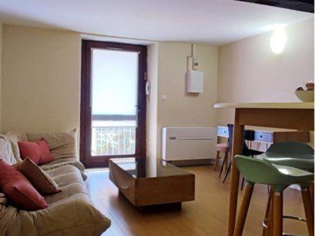 Loue très agréable appartement meublé et climatisé