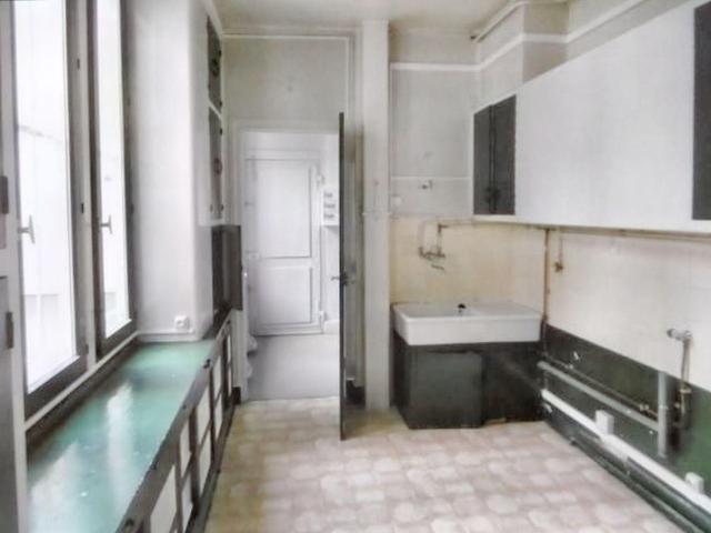 Loue un logement de type T3 au 3 ème étage