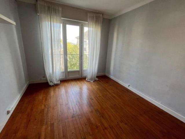 Louer appartement 4 pièces de 69 m²