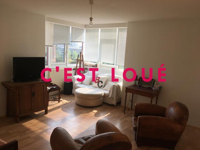 Louer appartement 4 pièces de 83 m² à Rennes 35000