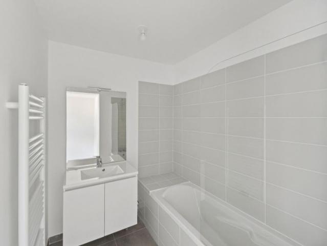 Louer appartement 5 pièces de 160 m²