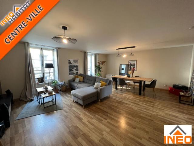 Louer Appartement 3 pièces 108 m²