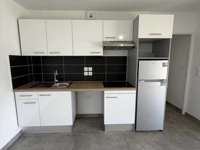 LOUER APPARTEMENT T3 NEUF EN COPROPRIÉTÉ AVEC BALCON ET PARKING LABARTHE SUR LÈZE 31860
