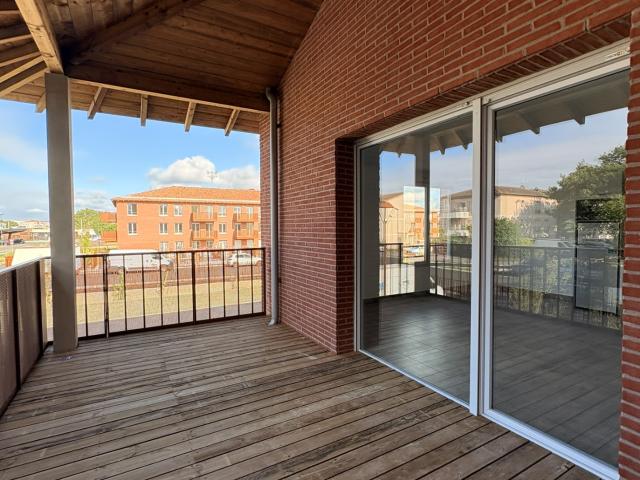 LOUER APPARTEMENT T3 NEUF EN COPROPRIÉTÉ AVEC BALCON ET PARKING LABARTHE SUR LÈZE 31860