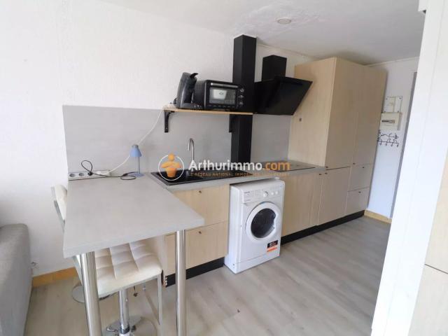 Louer appartement de 1 pièce 19 m² 593 € à Le Grau du Roi 30240: une annonce Arthurimmo.com